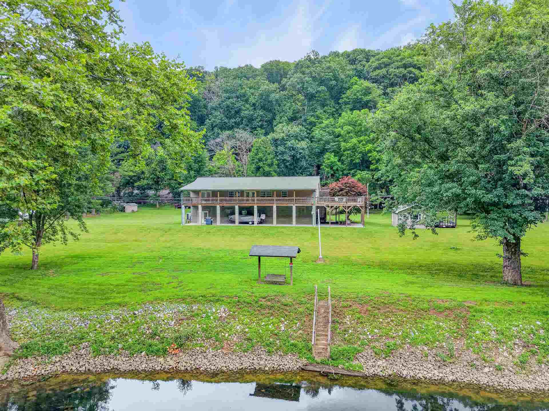 720 Caboose Lane, Pembroke, VA 24136