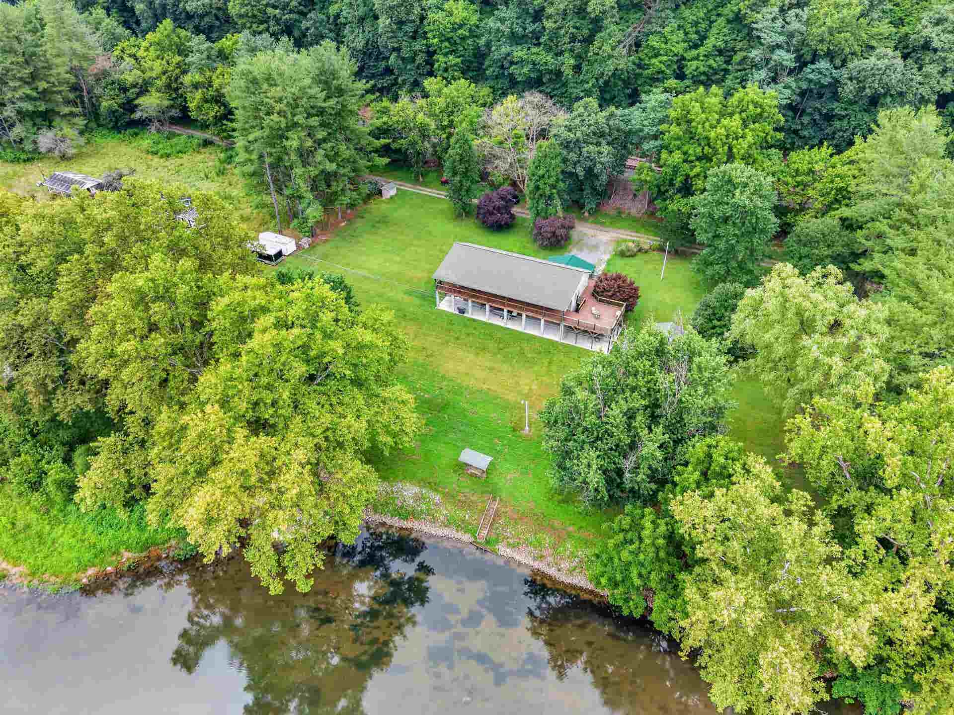 720 Caboose Lane, Pembroke, VA 24136