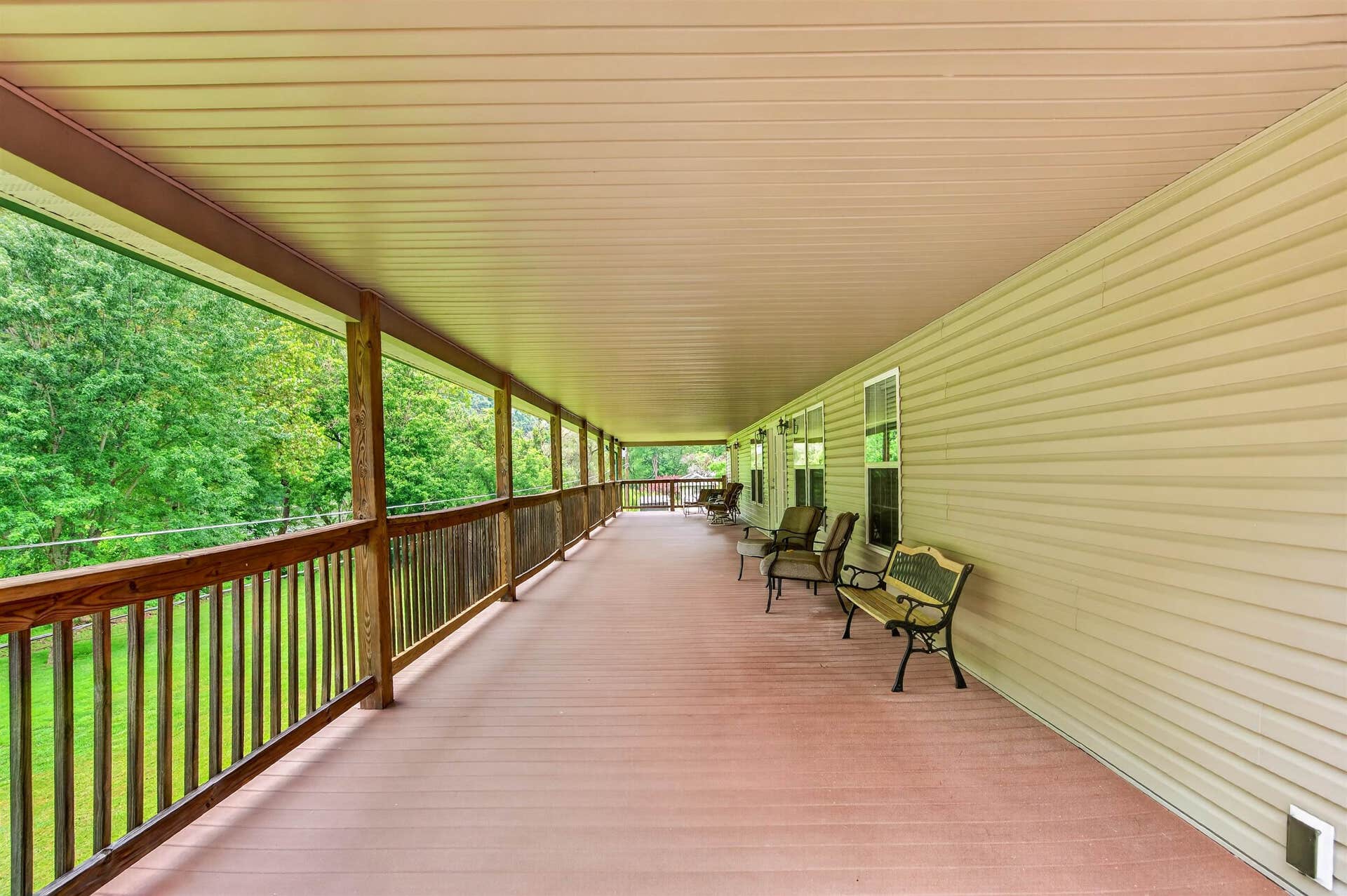 720 Caboose Lane, Pembroke, VA 24136