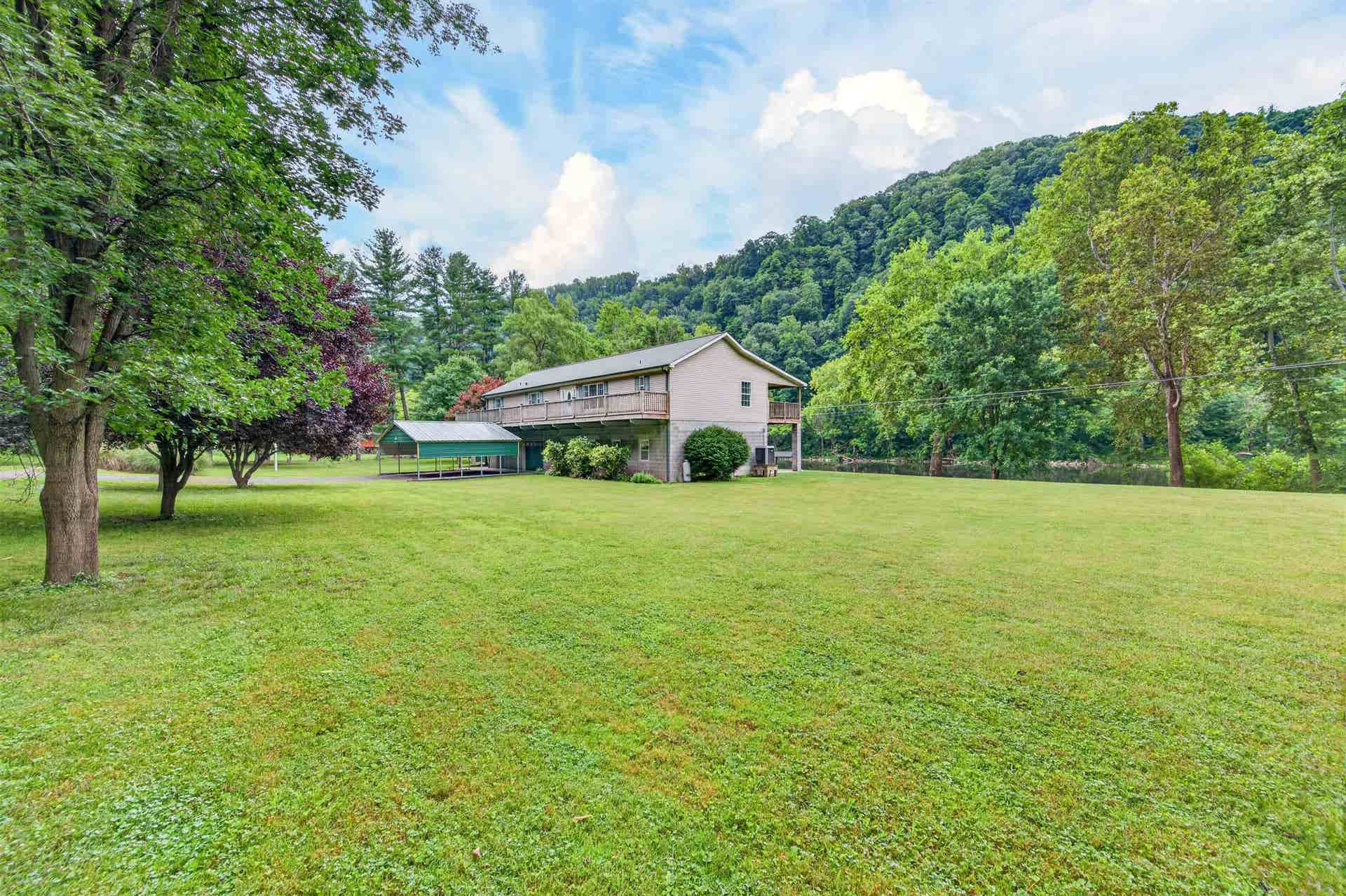 720 Caboose Lane, Pembroke, VA 24136