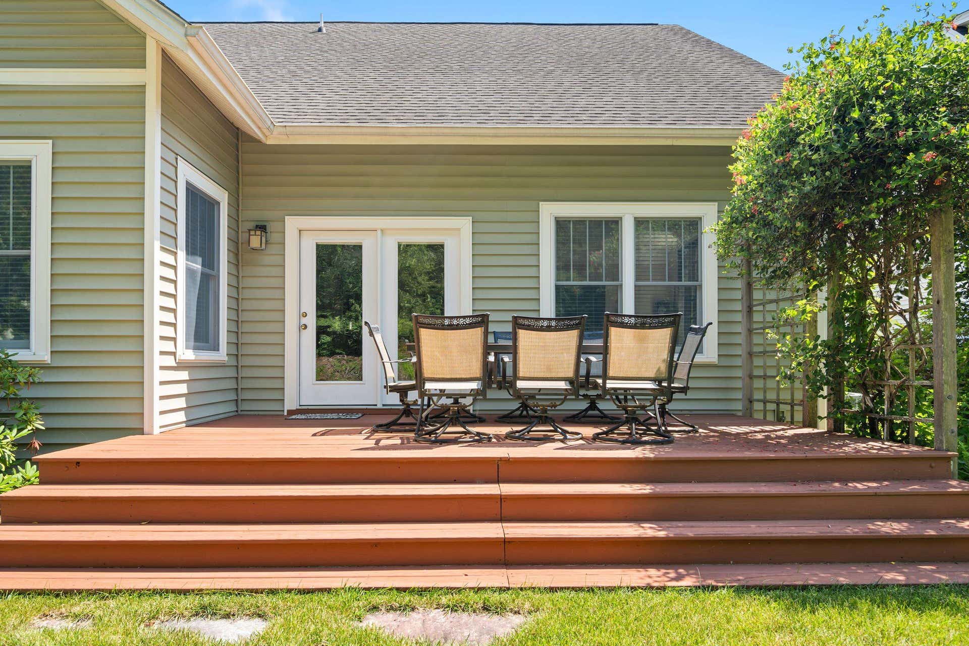 1300 Village Way, Blacksburg, VA 24060