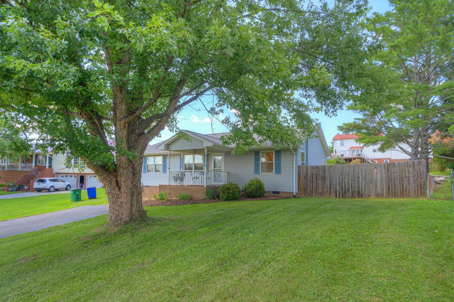 30 Meadow Drive, Christiansburg, VA 24073