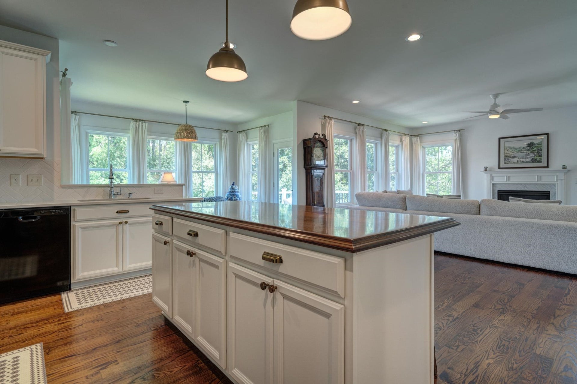 850 Jefferson Circle, Christiansburg, VA 24073
