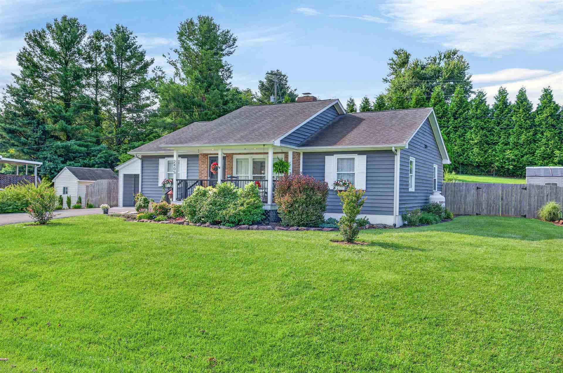 2405 Glade Drive, Christiansburg, VA 24073