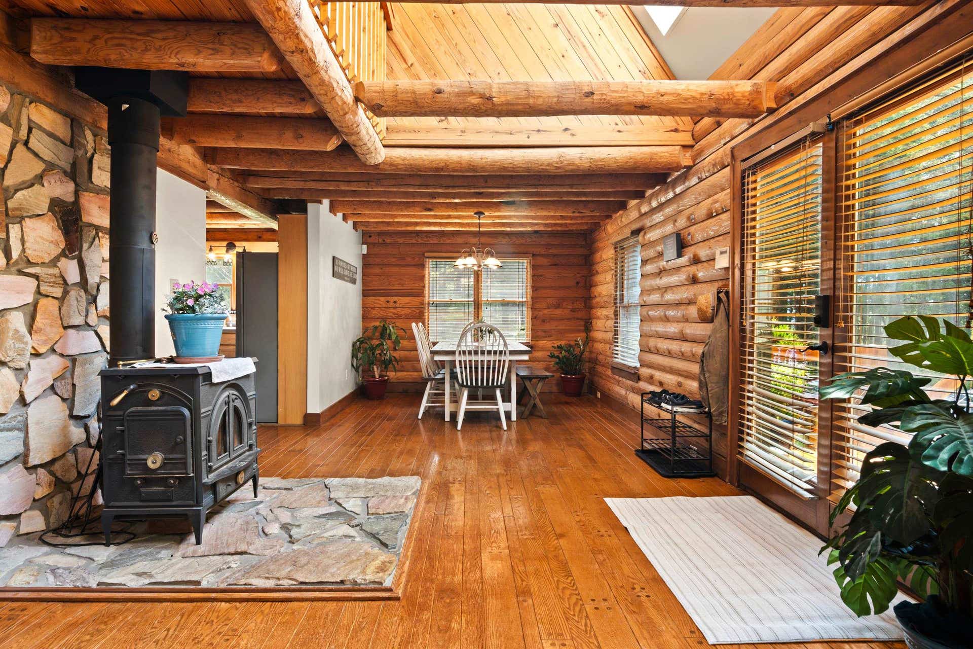 3302 DEER RUN Road, Blacksburg, VA 24060