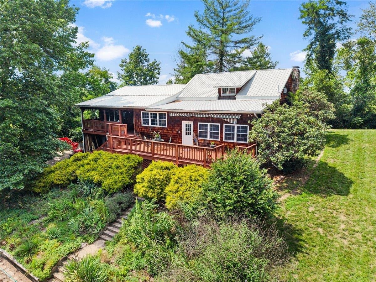4549 ROBINSON TRACT Road, Pulaski, VA 24301