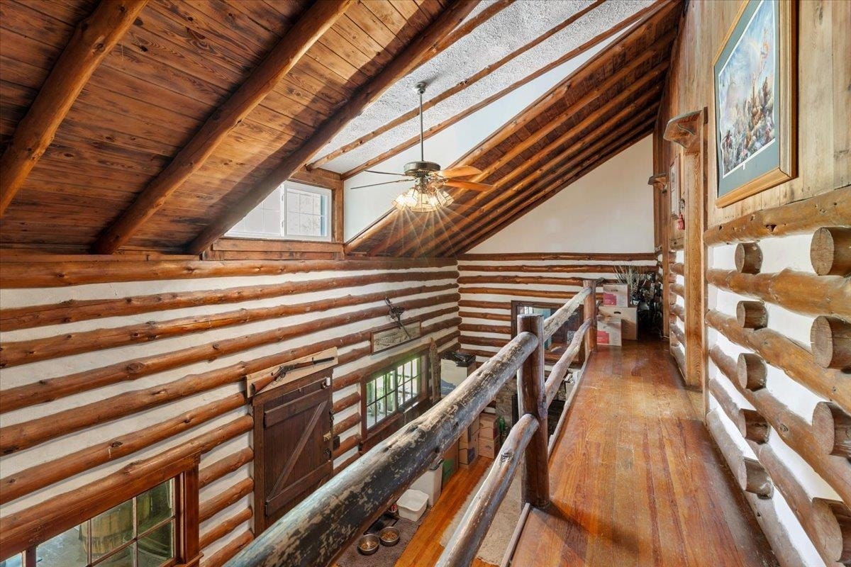4549 ROBINSON TRACT Road, Pulaski, VA 24301