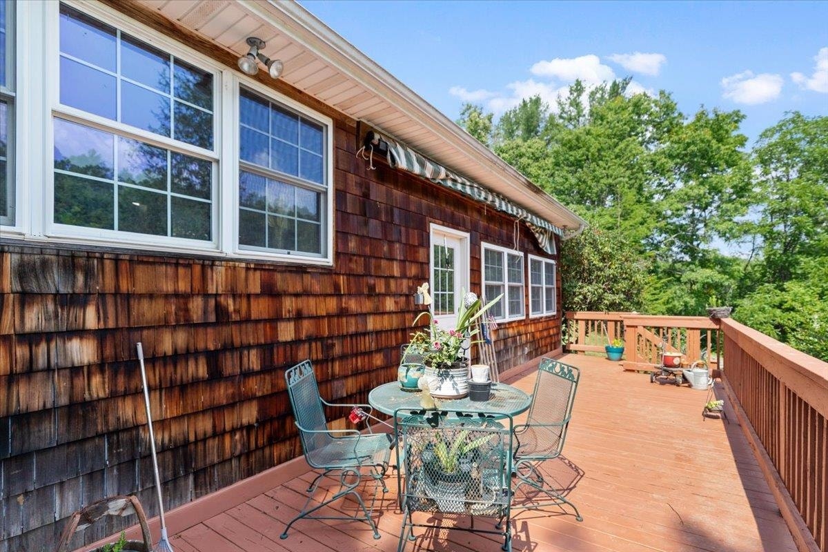 4549 ROBINSON TRACT Road, Pulaski, VA 24301