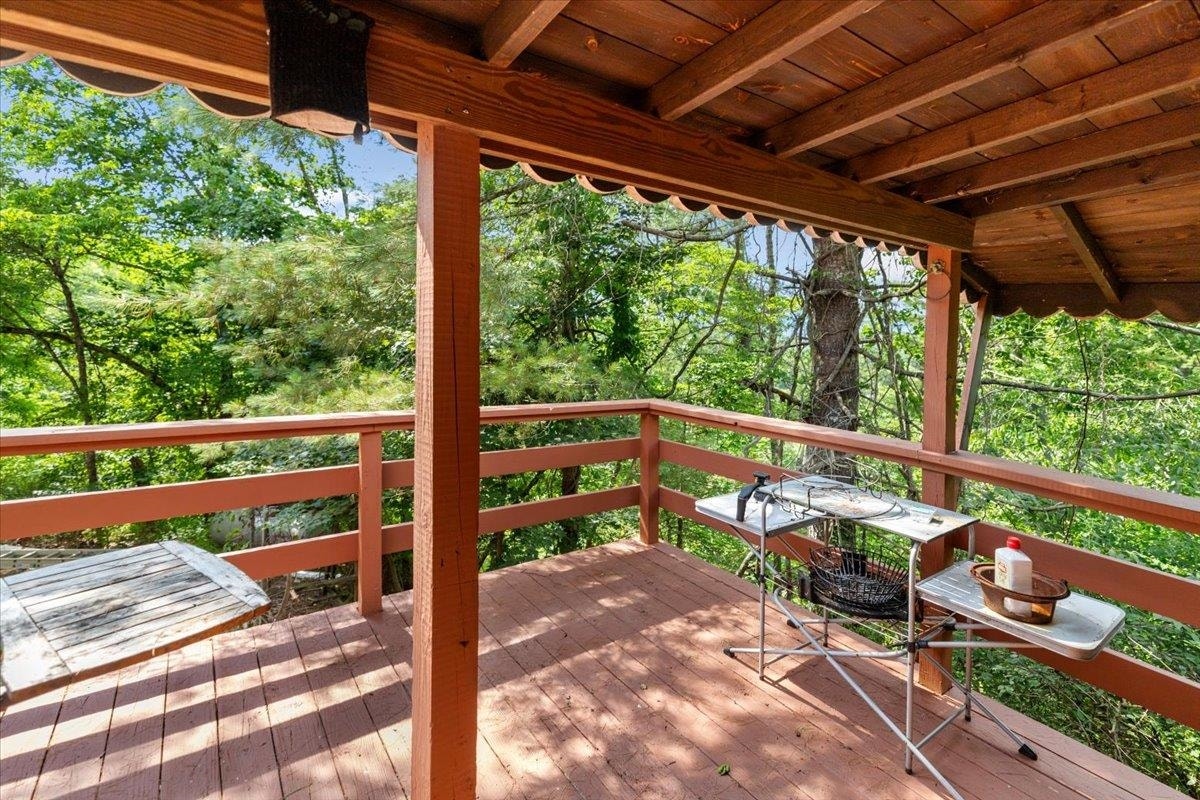 4549 ROBINSON TRACT Road, Pulaski, VA 24301