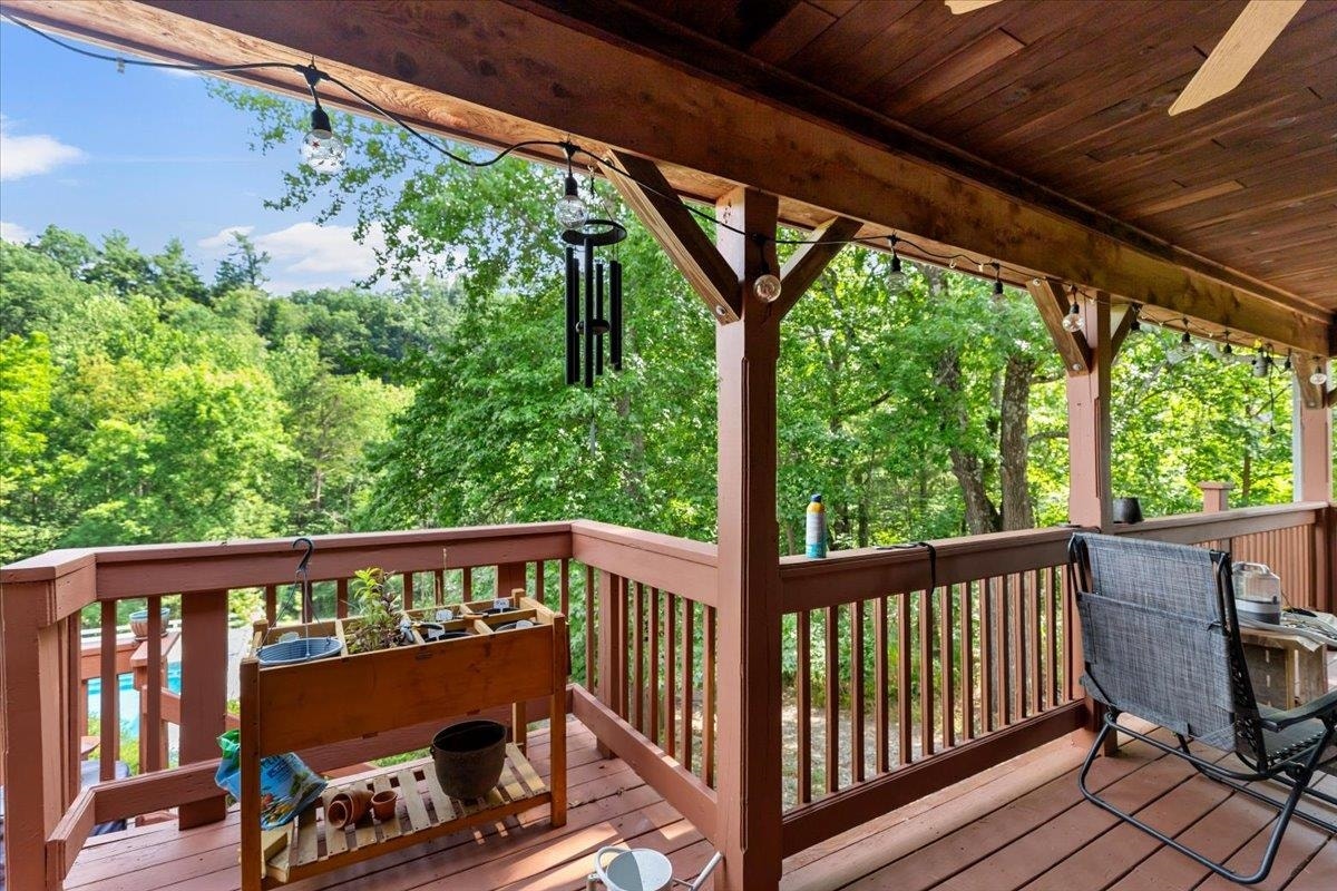 4549 ROBINSON TRACT Road, Pulaski, VA 24301