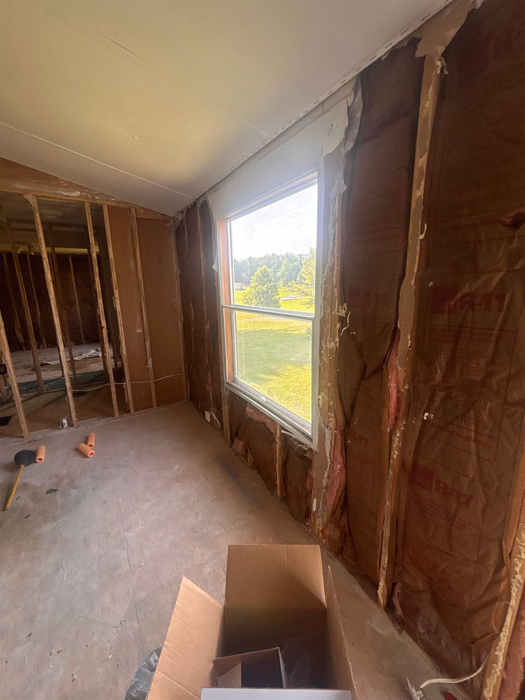 117 EVERGREEN Road, Pearisburg, VA 24134