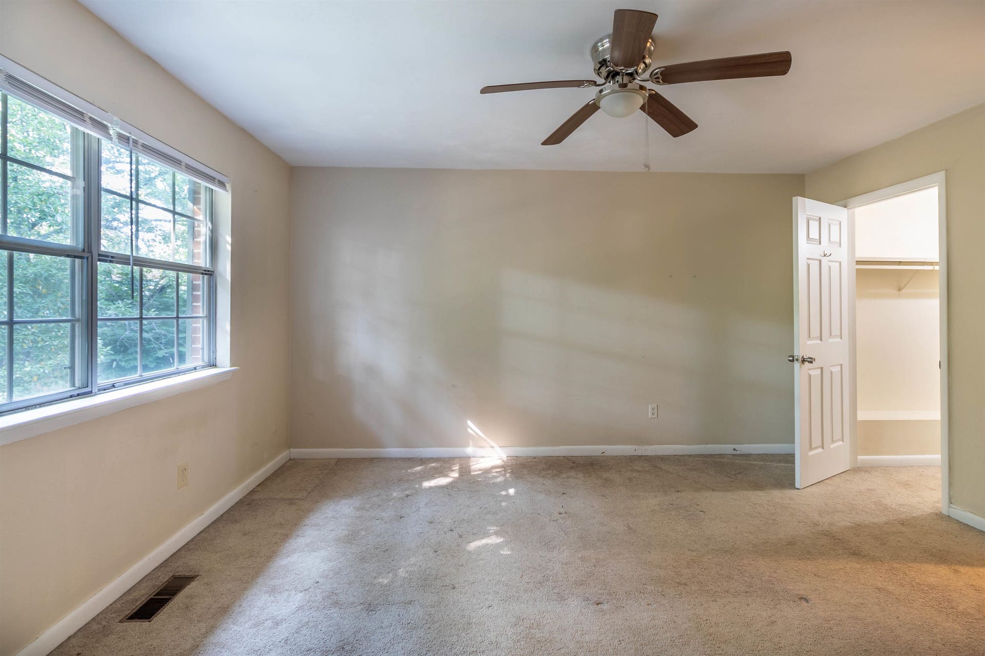 389 Charles Street, Blacksburg, VA 24060