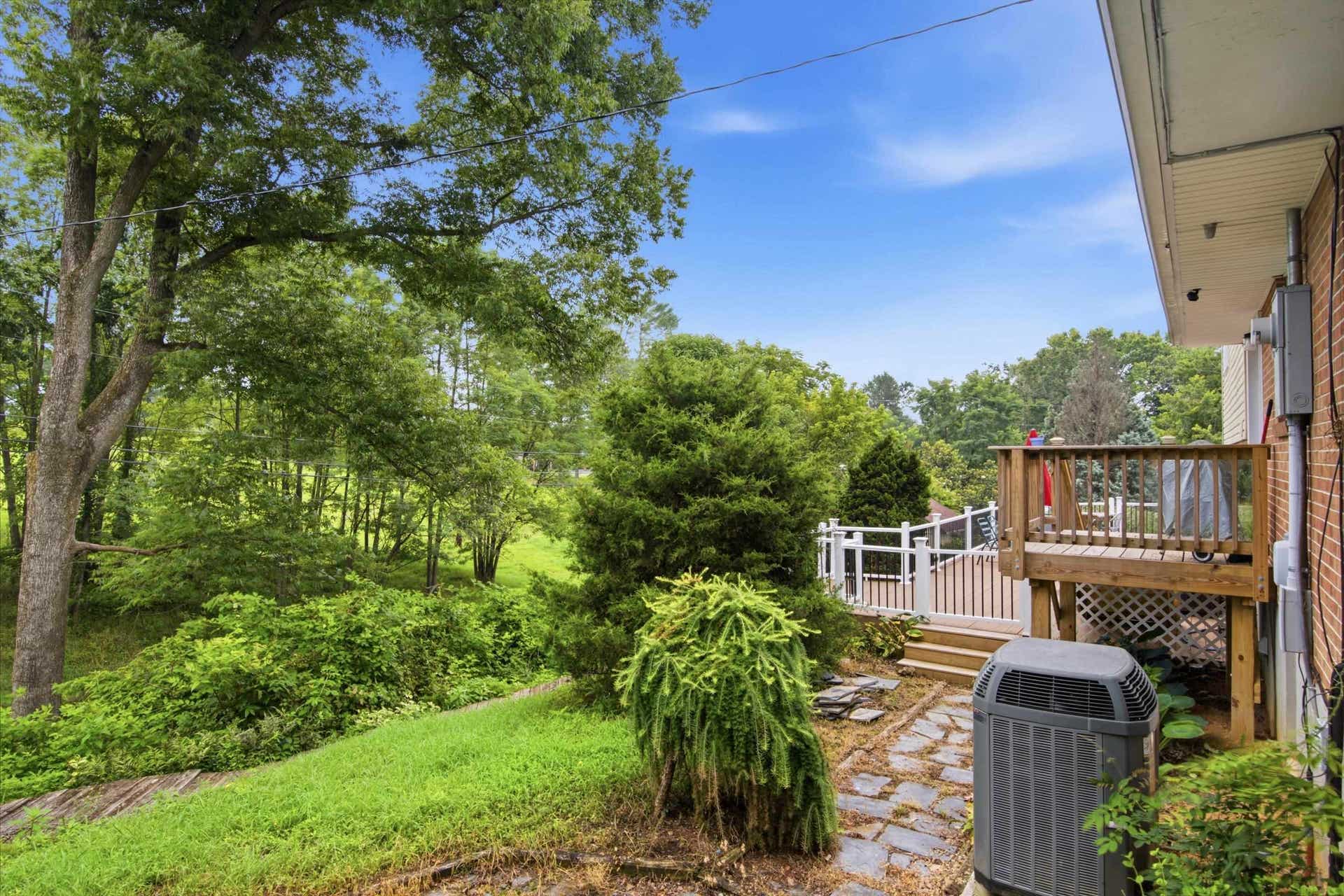75 Walnut Drive, Christiansburg, VA 24073