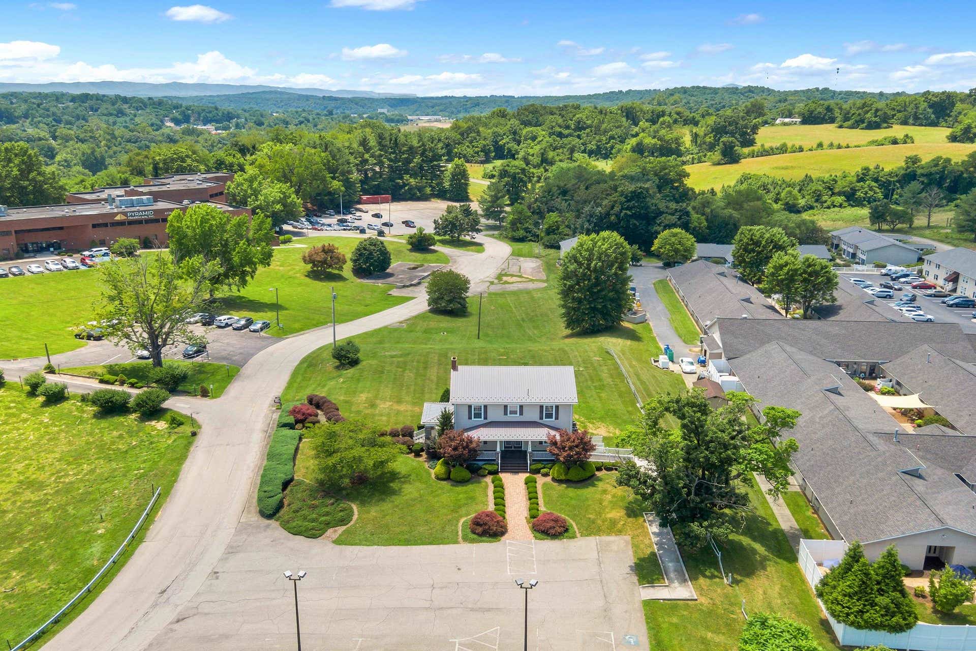 6245 University Park Drive, Radford, VA 24141