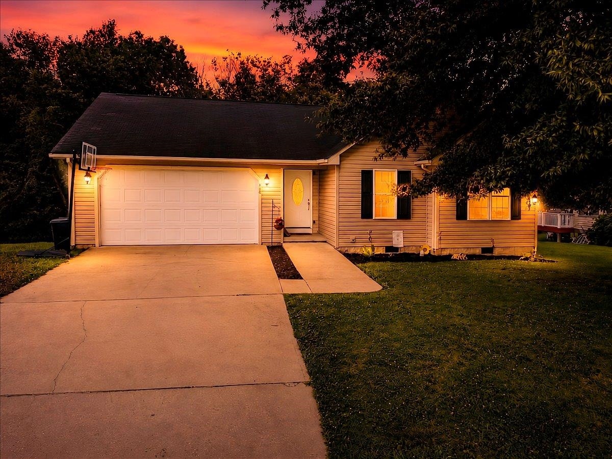 408 GILES Avenue, Dublin, VA 24084