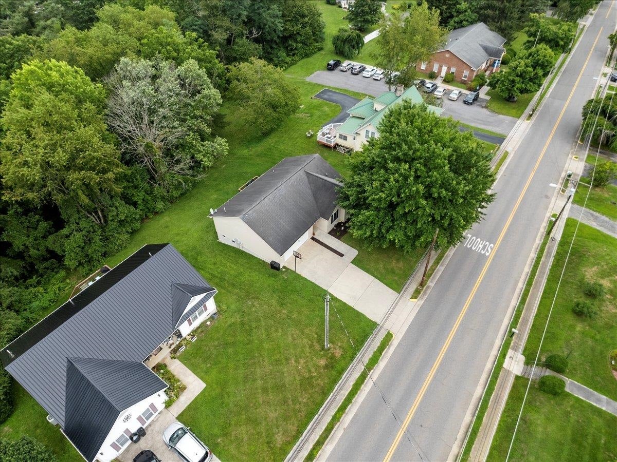 408 GILES Avenue, Dublin, VA 24084
