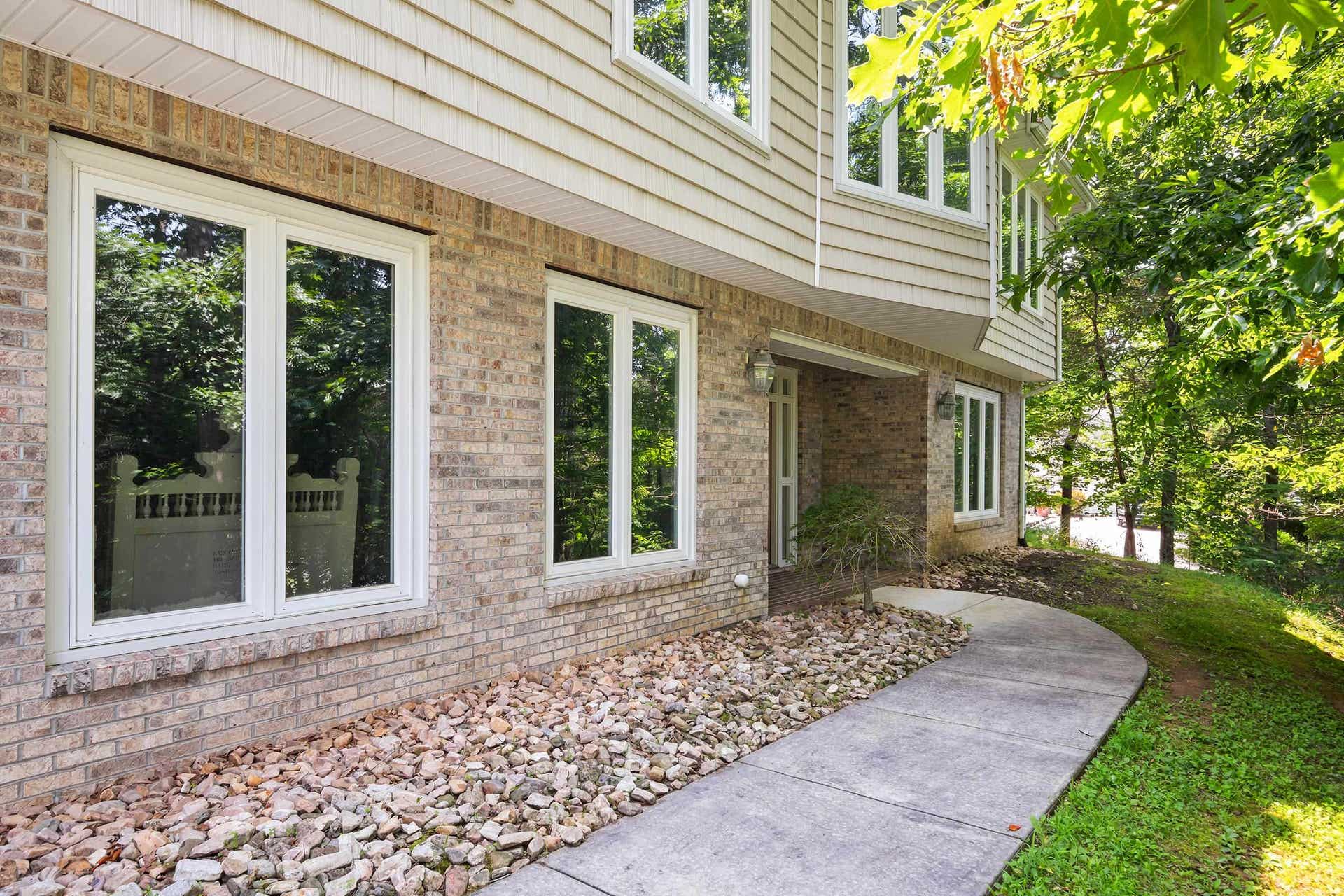 1845 AUGUSTA NATIONAL Drive, Blacksburg, VA 24060