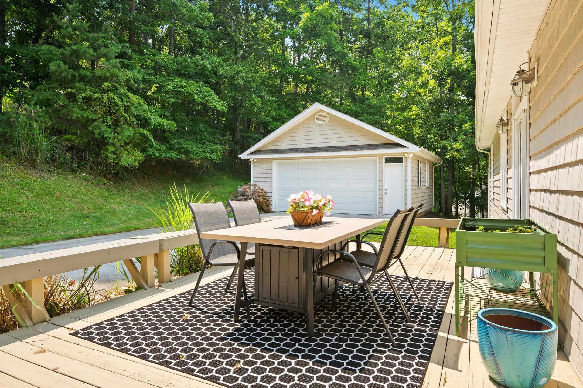 1845 AUGUSTA NATIONAL Drive, Blacksburg, VA 24060
