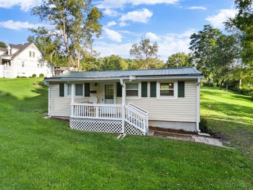 373 Lead Mine Road, Austinville, VA 24312