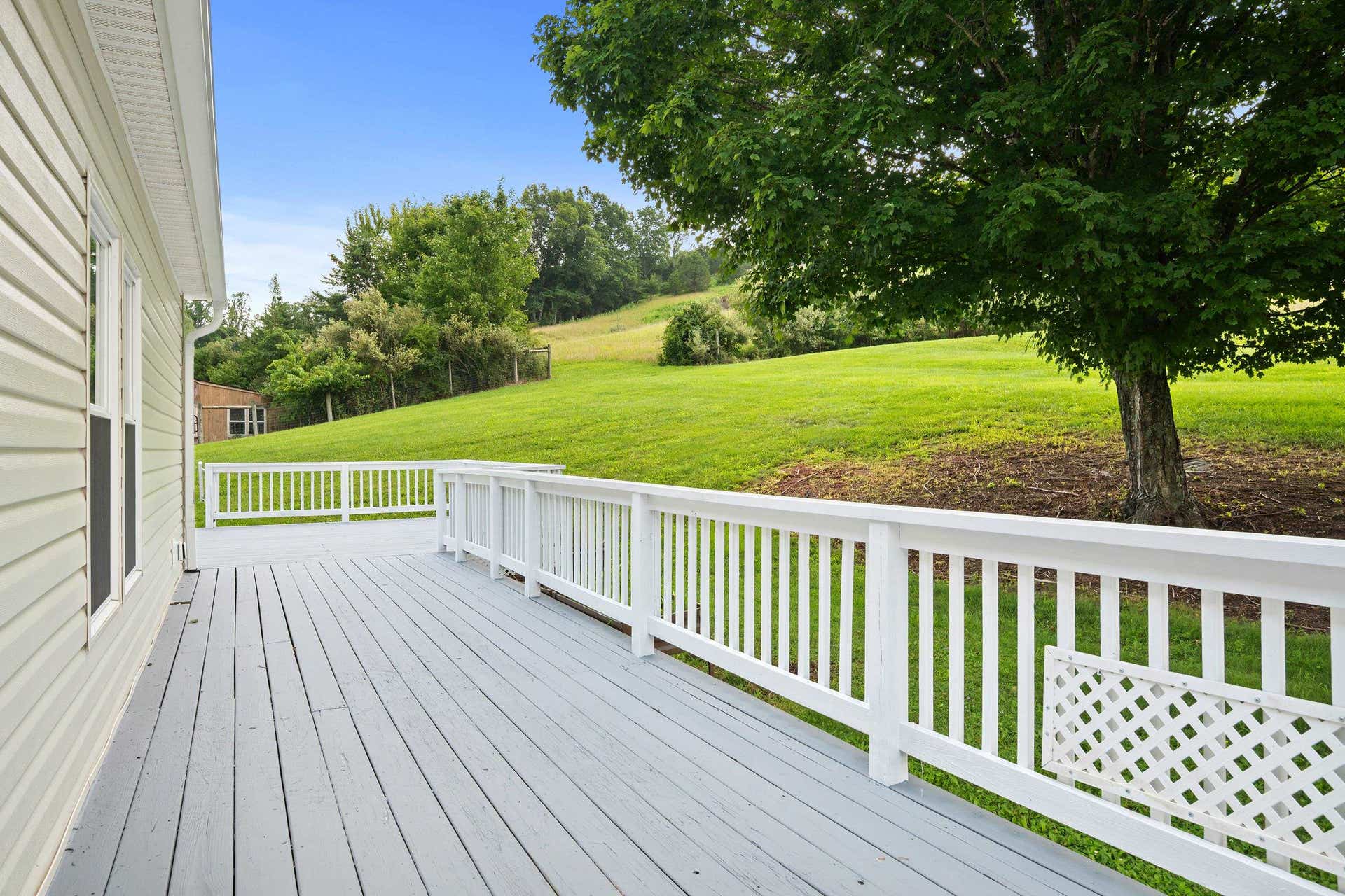 1862 Spring Valley Road, Pearisburg, VA 24134