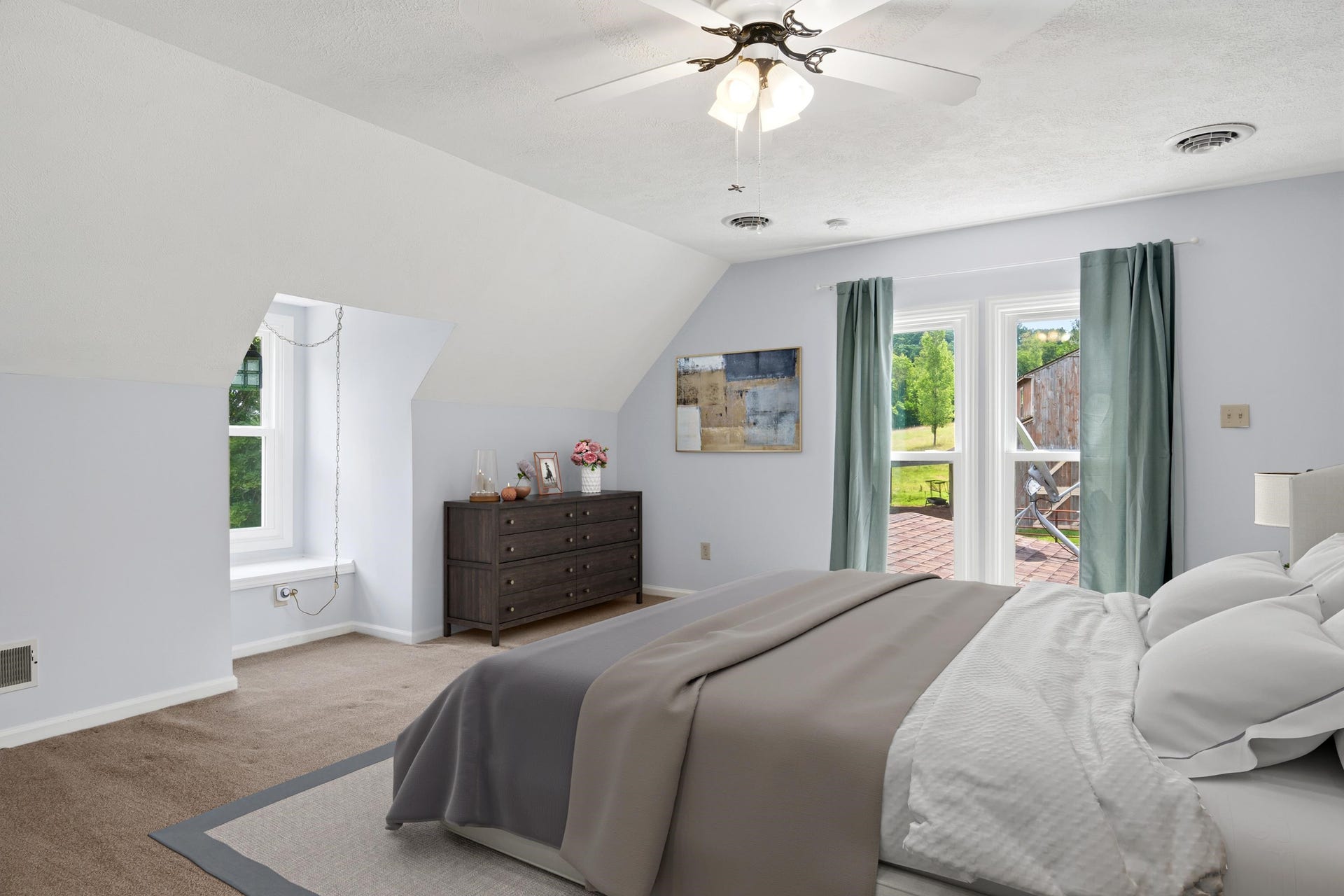 1862 Spring Valley Road, Pearisburg, VA 24134