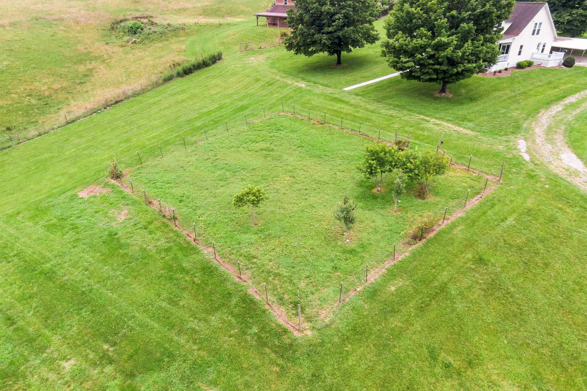 1862 Spring Valley Road, Pearisburg, VA 24134