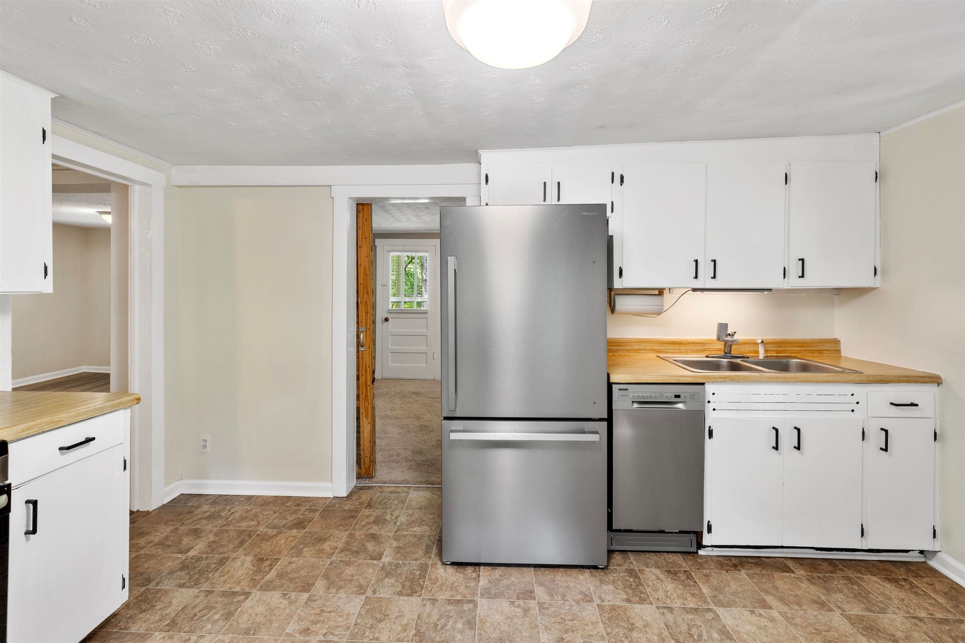 3040 LICK RUN Road, Blacksburg, VA 24060