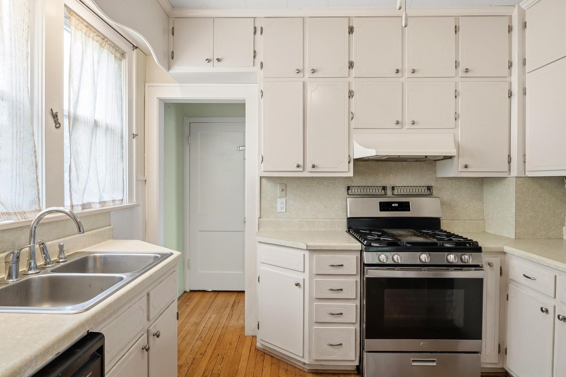 1717 Downey Street, Radford, VA 24141