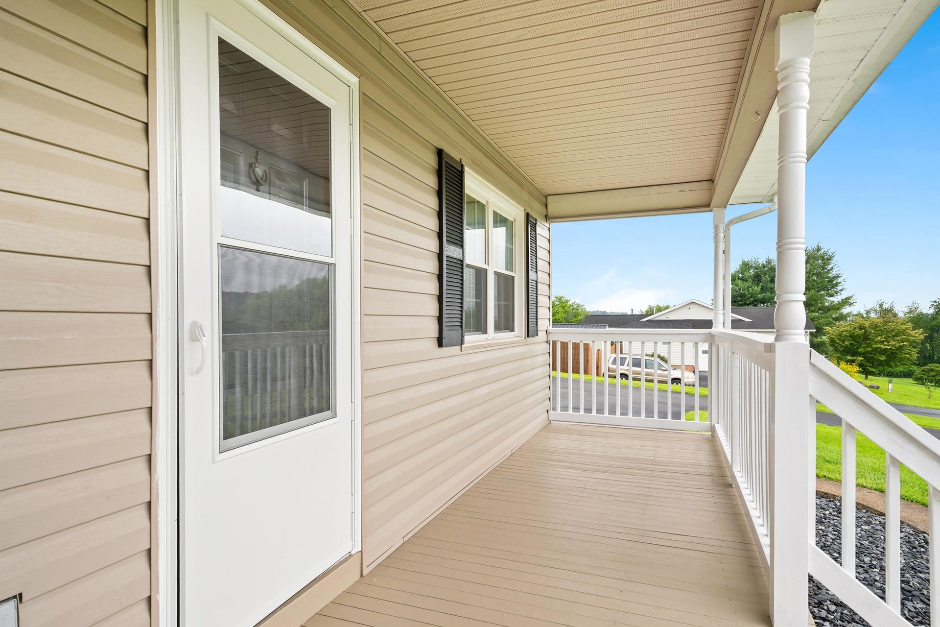 1435 WEST VIEW Drive, Christiansburg, VA 24073