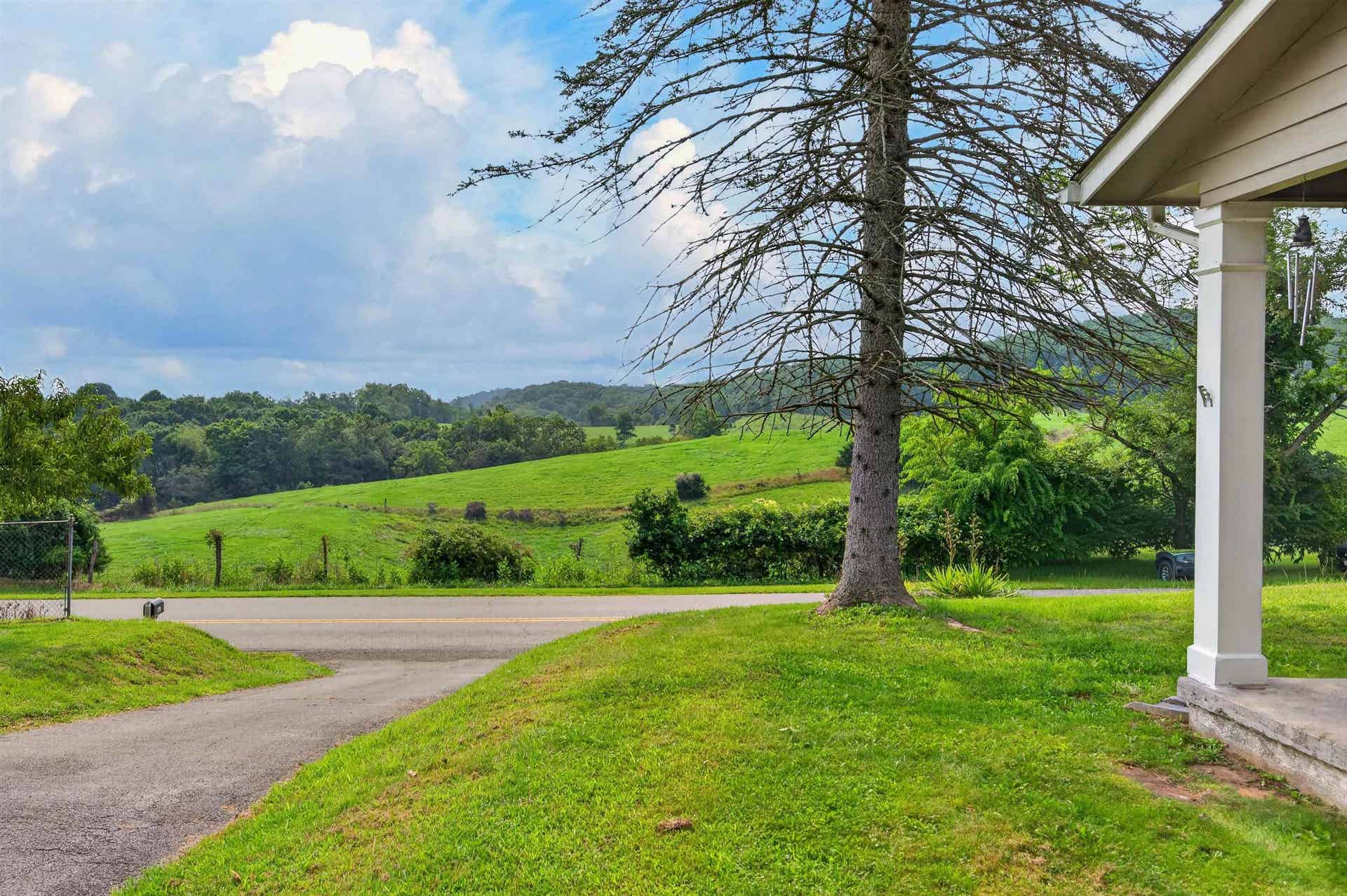 867 Switchback Road, Christiansburg, VA 24073