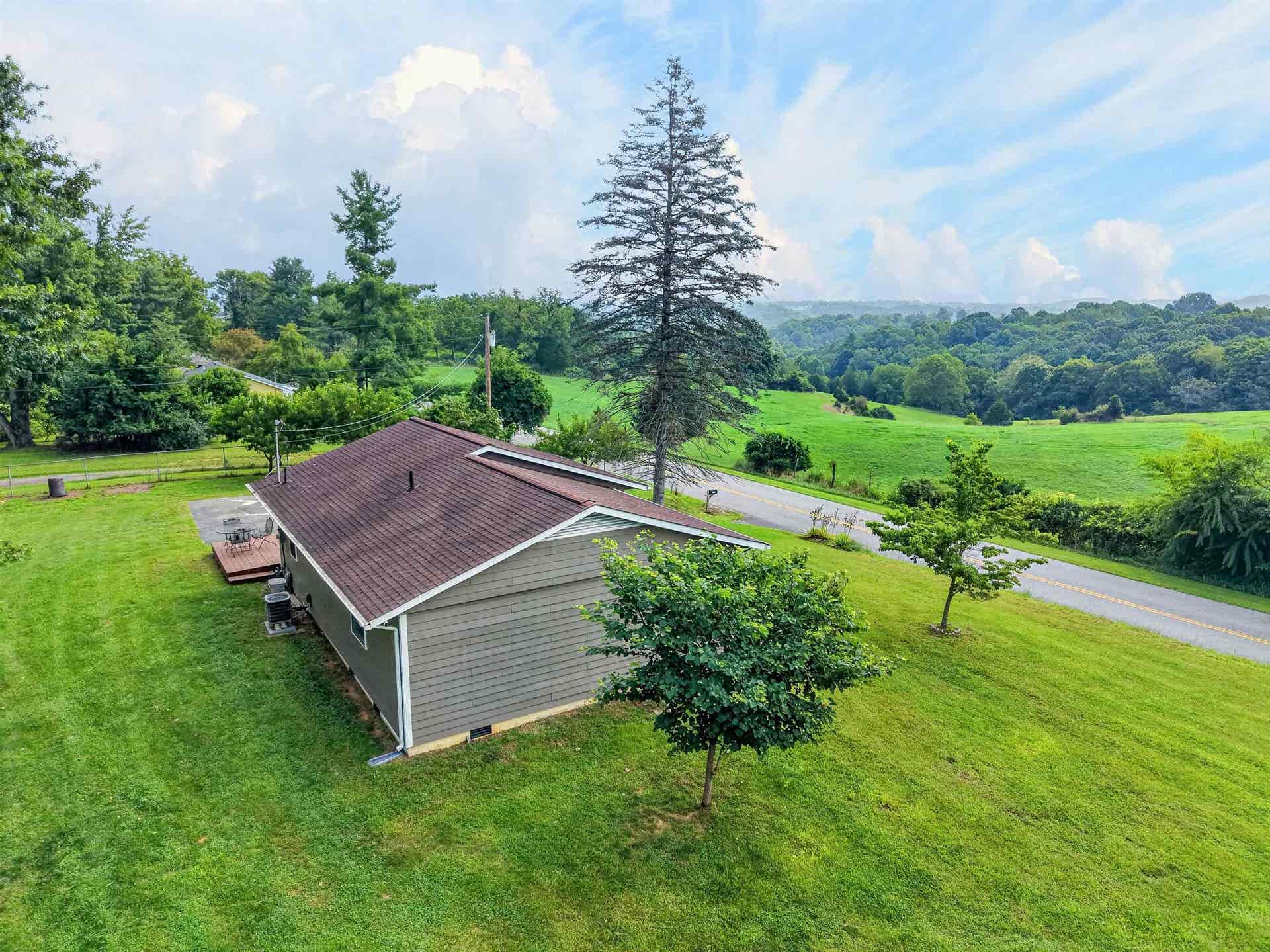 867 Switchback Road, Christiansburg, VA 24073
