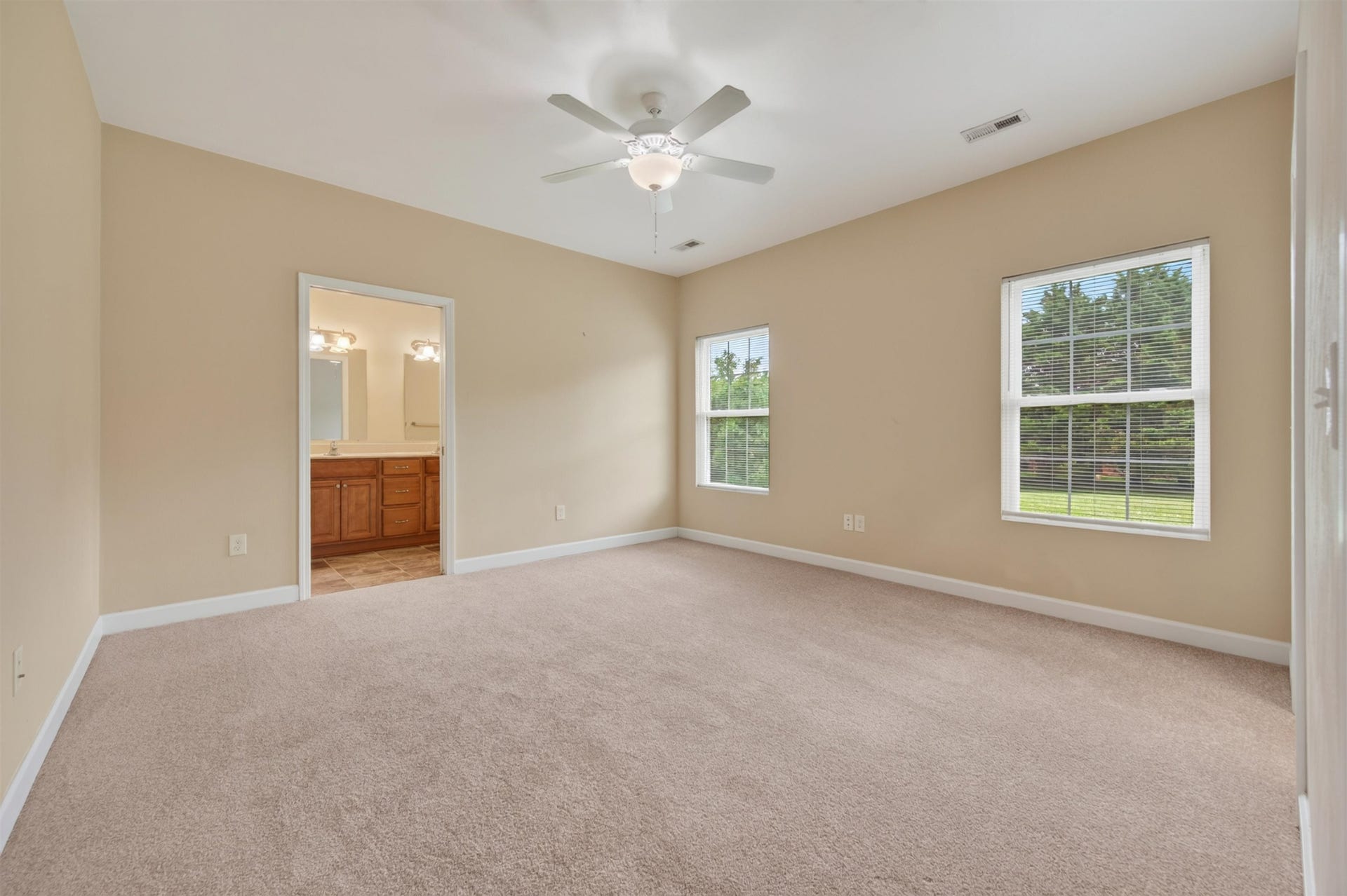 163 WALTERS Drive, Christiansburg, VA 24073