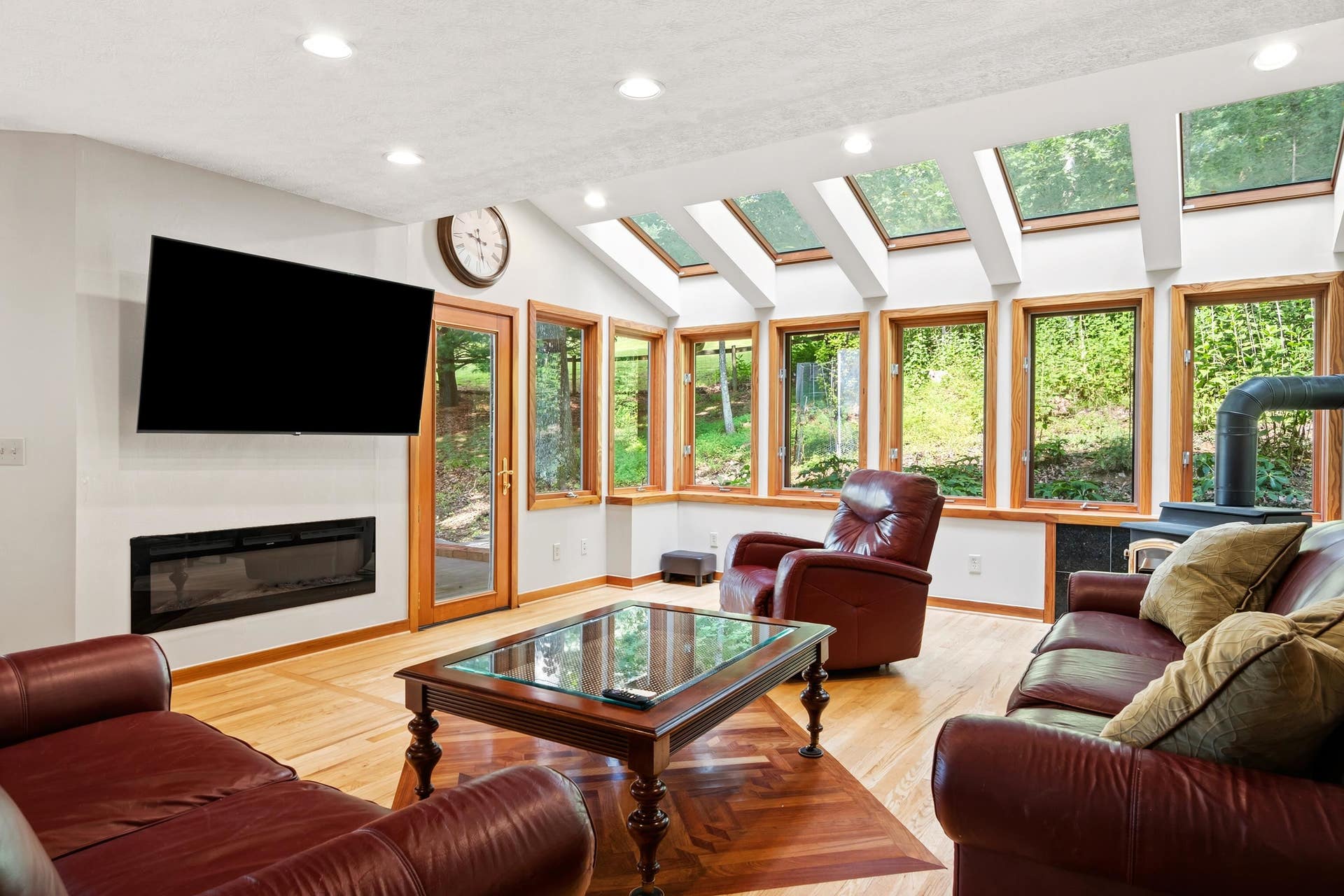 3545 DEER RUN Road, Blacksburg, VA 24060