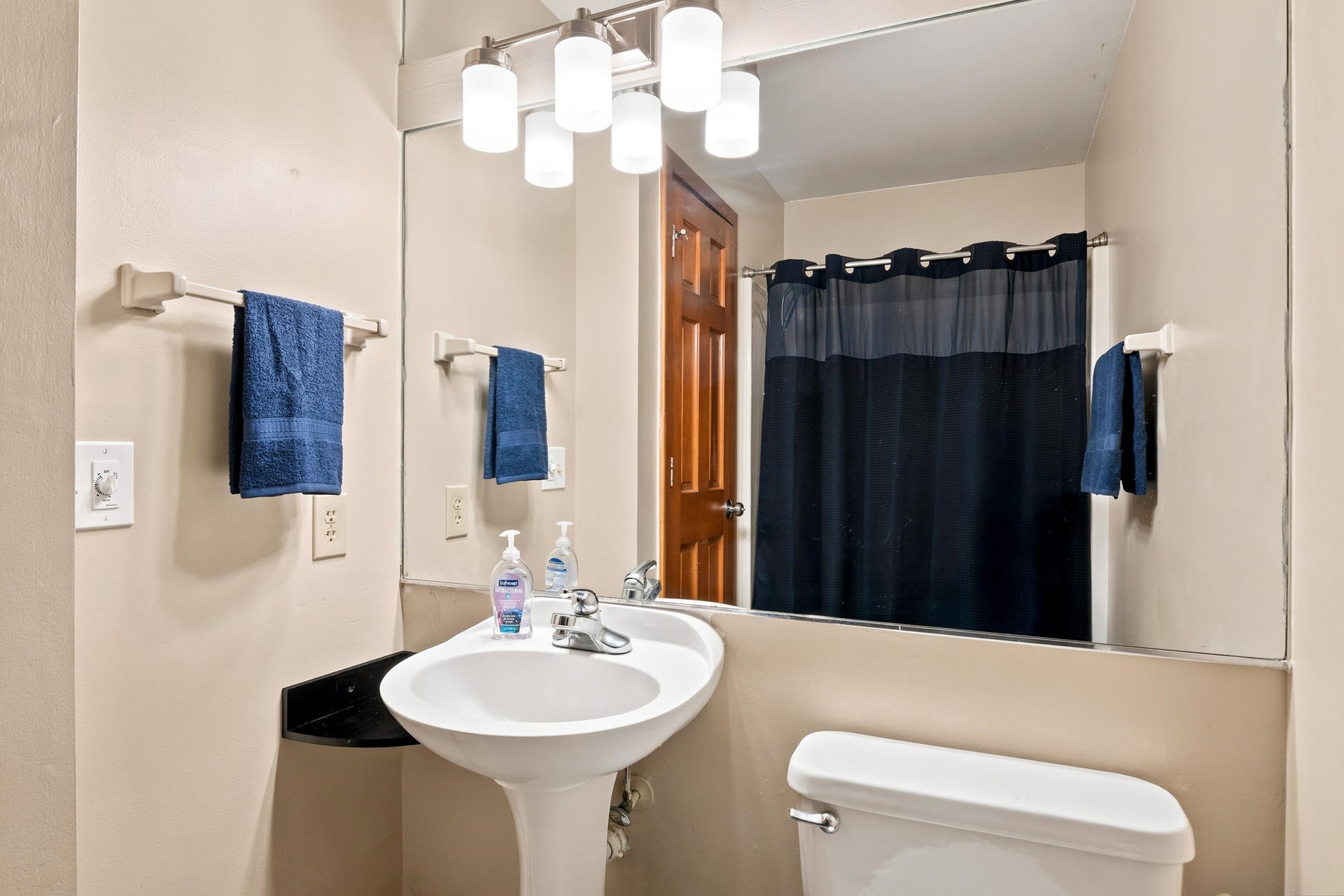 3545 DEER RUN Road, Blacksburg, VA 24060
