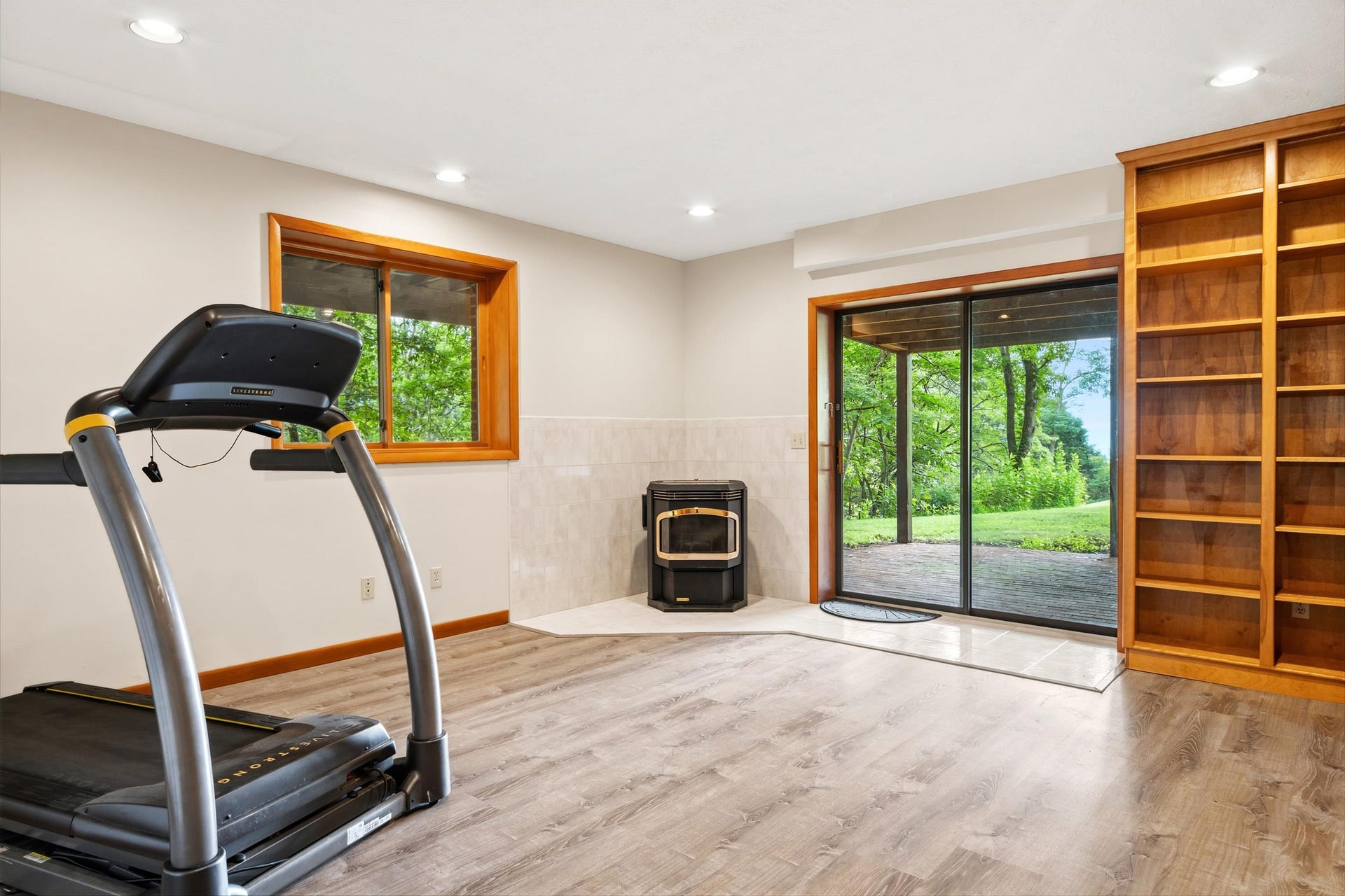 3545 DEER RUN Road, Blacksburg, VA 24060