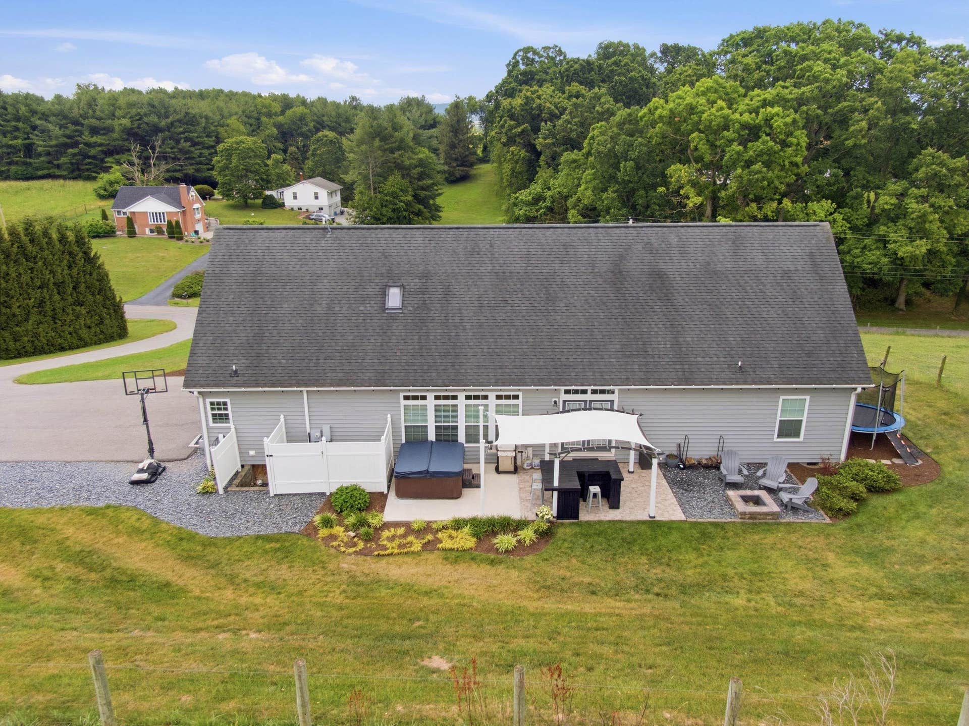 3535 DAIRY Road, Christiansburg, VA 24073