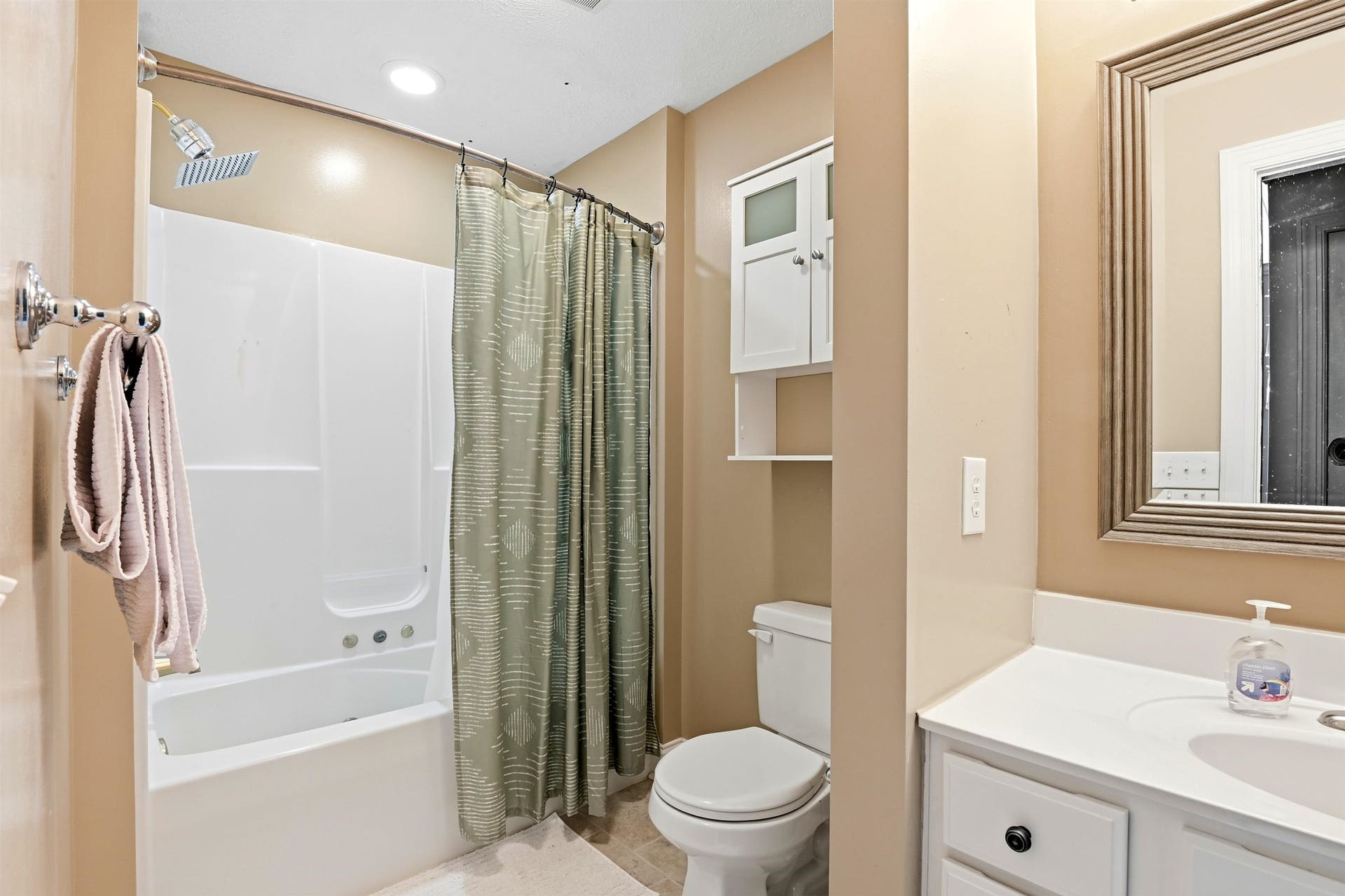 130 BLUE LEAF Drive, Christiansburg, VA 24073
