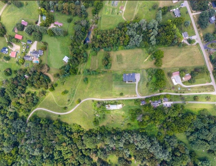 2075 Brooksfield Road, Blacksburg, VA 24060