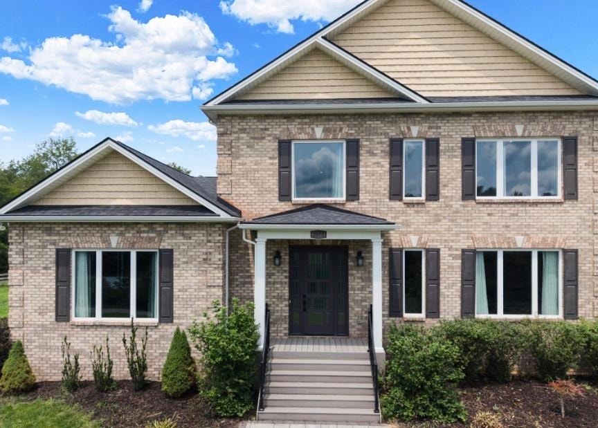 2075 Brooksfield Road, Blacksburg, VA 24060