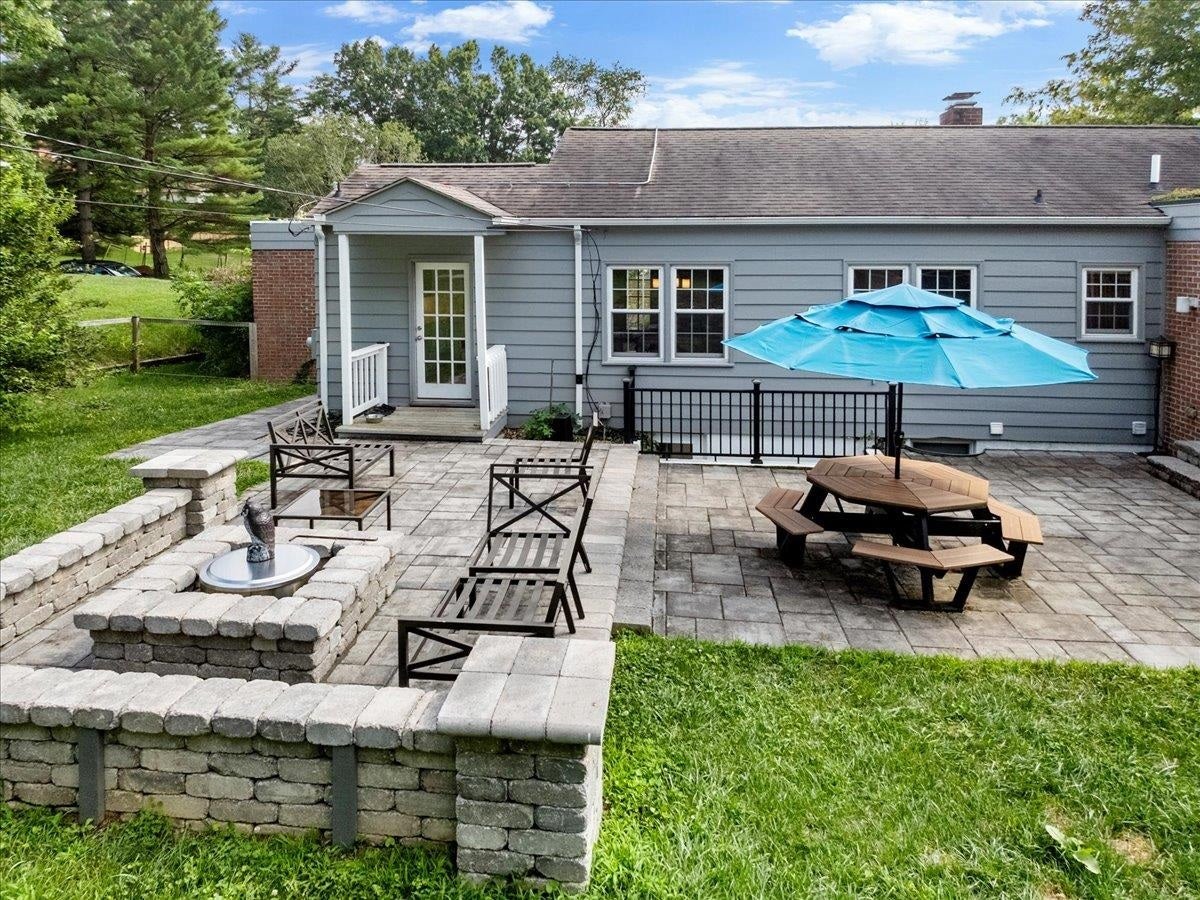 1407 Palmer Drive, Blacksburg, VA 24060
