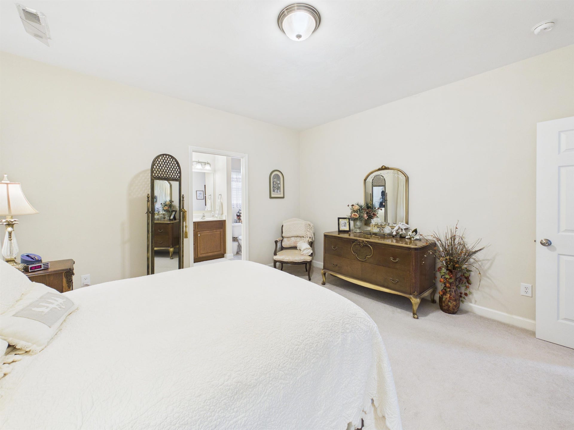 250 VINNIE Avenue, Christiansburg, VA 24073