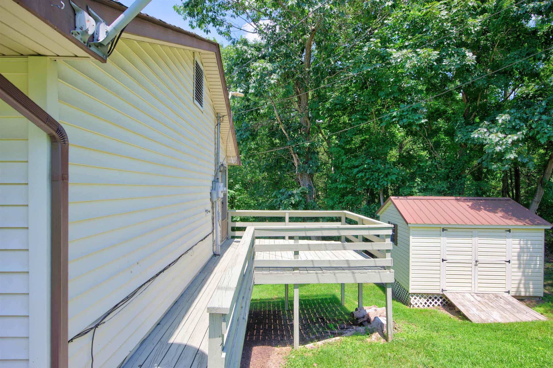 1548 Gallimore Street, Christiansburg, VA 24073