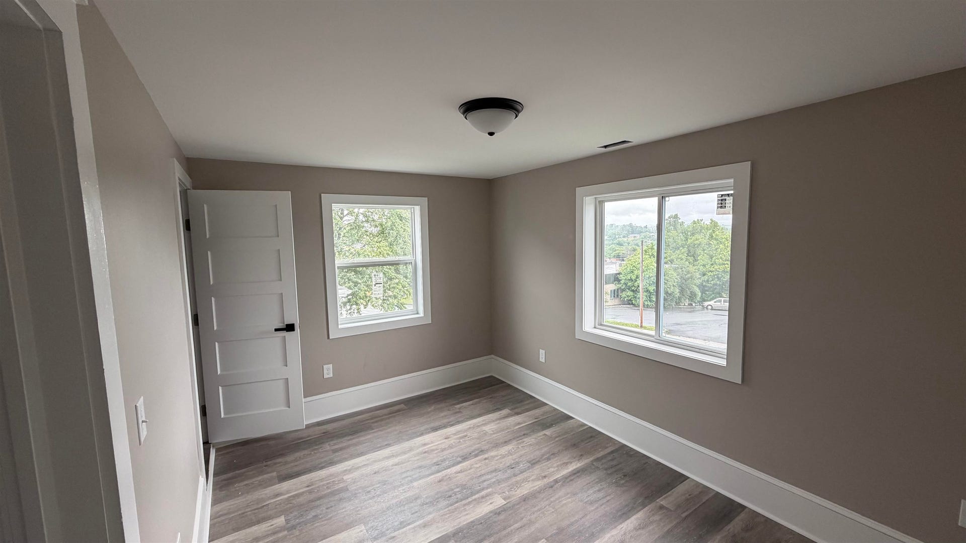 1201 Grove Avenue, Radford, VA 24141