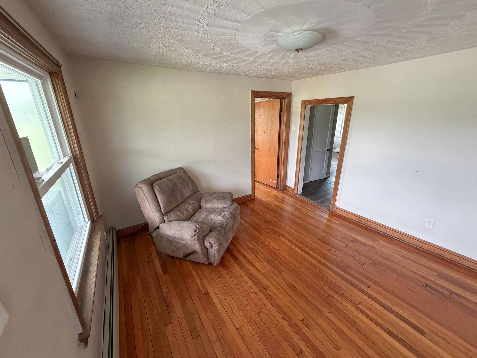 1066 PULASKI GILES Turnpike, Pearisburg, VA 24134