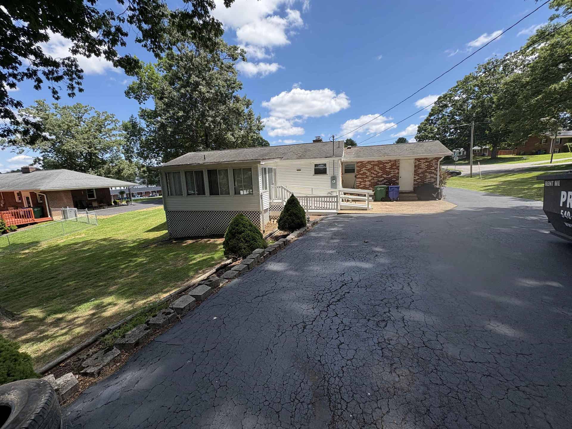 185 Overhill Road, Christiansburg, VA 24073