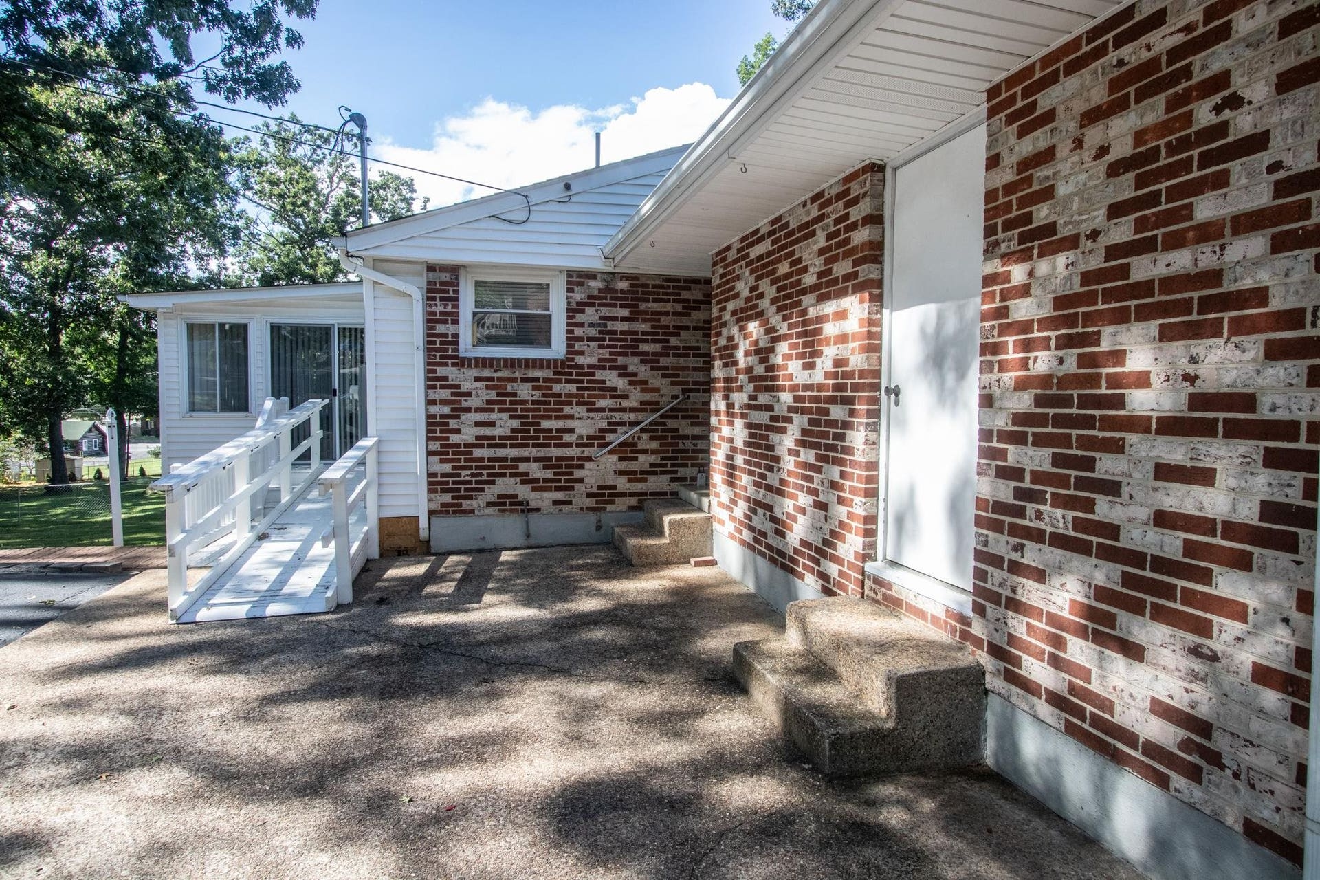 185 Overhill Road, Christiansburg, VA 24073