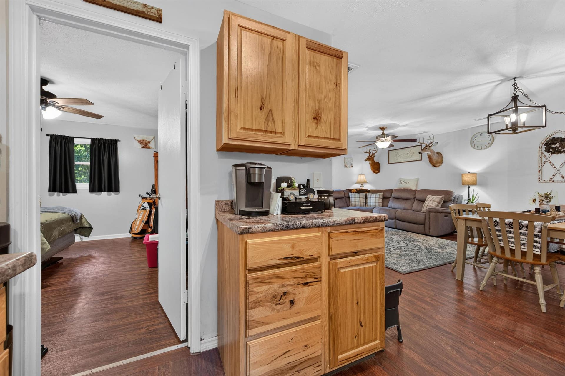 189 Pine Hollow Road, Christiansburg, VA 24073