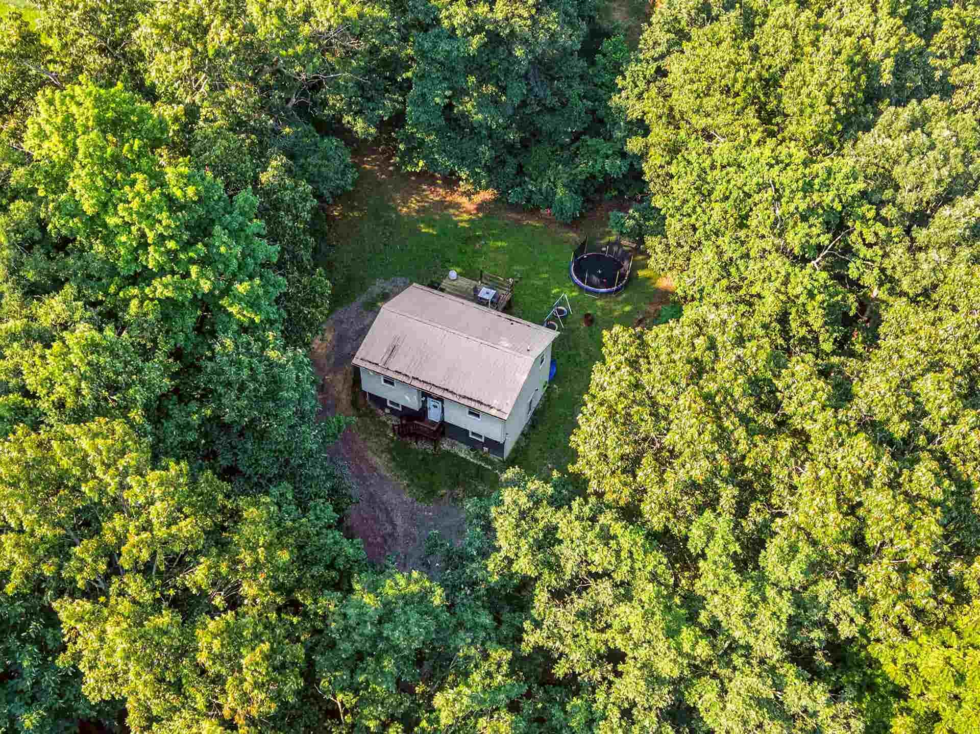 189 Pine Hollow Road, Christiansburg, VA 24073