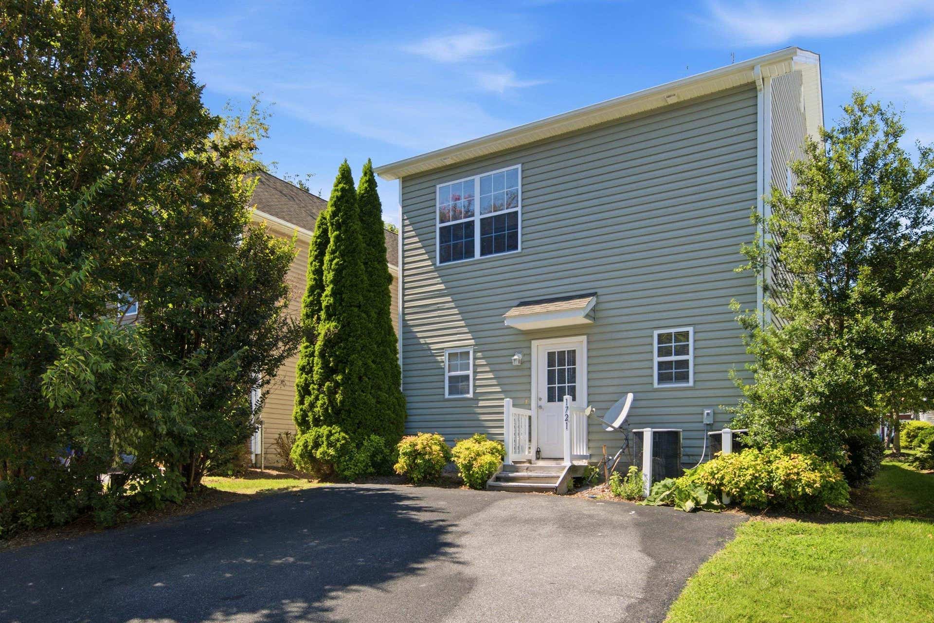 1721 Aden Lane, Blacksburg, VA 24060
