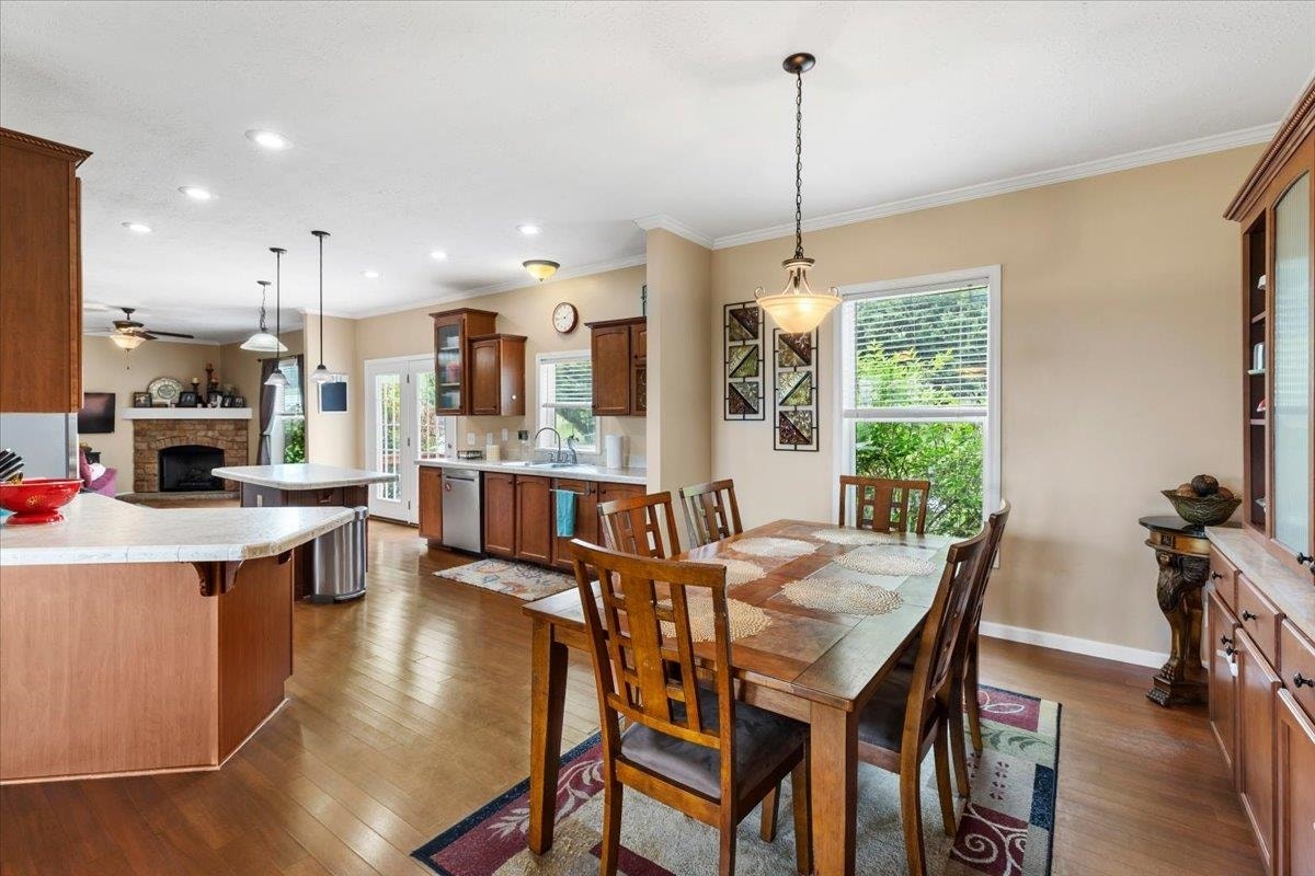 7825 Little River Dam Road, Radford, VA 24141